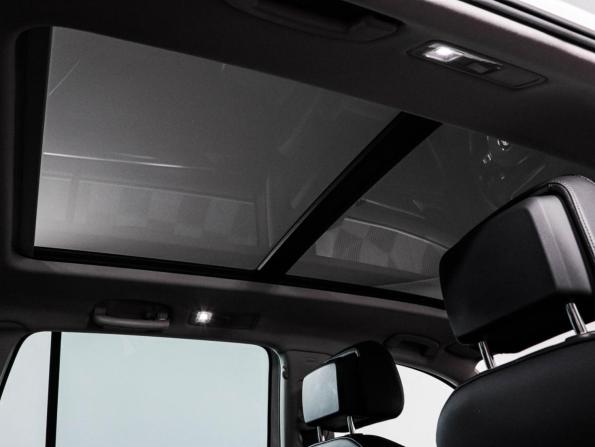 Volkswagen Tiguan II с пробегом 2019 года, цена 3 750 000 рублей, 99478 км, внедорожник, Автокод Объявления