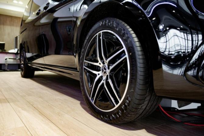 Новый Mercedes-Benz V-Класс III (W447) Рестайлинг 2 2026 года, цена 32 000 000 рублей, минивэн, Автокод Объявления