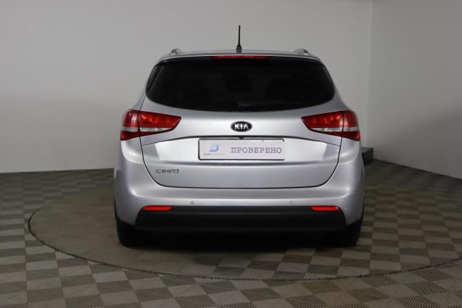 Kia Ceed II Рестайлинг с пробегом 2016 года, цена 1 179 990 рублей, 167014 км, универсал, Автокод Объявления