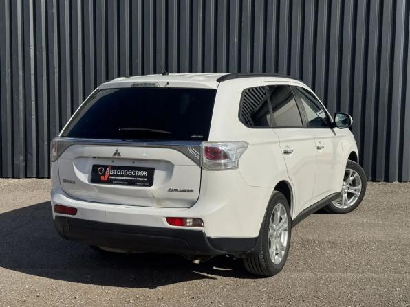 Mitsubishi Outlander III с пробегом 2012 года, цена 1 340 000 рублей, 172646 км, внедорожник, Автокод Объявления