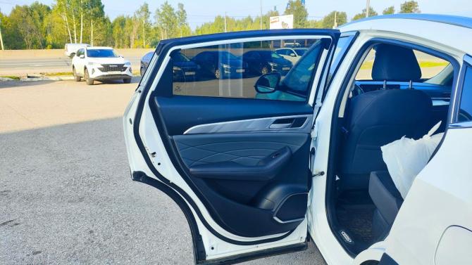 Haval F7x I Рестайлинг с пробегом 2023 года, цена 1 855 000 рублей, 93300 км, внедорожник, Автокод Объявления