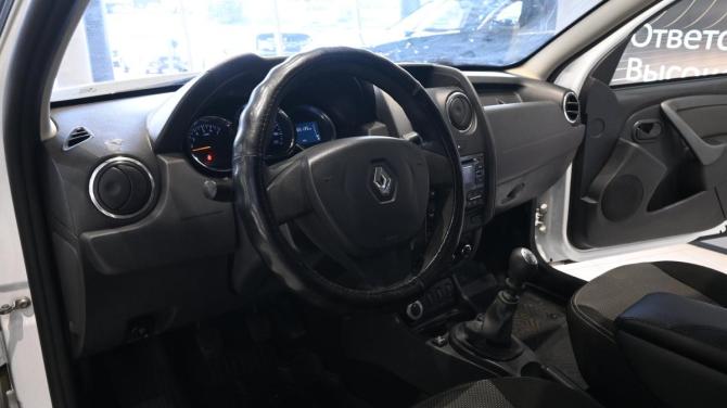 Renault Duster I Рестайлинг с пробегом 2016 года, цена 680 000 рублей, 264956 км, внедорожник, Автокод Объявления