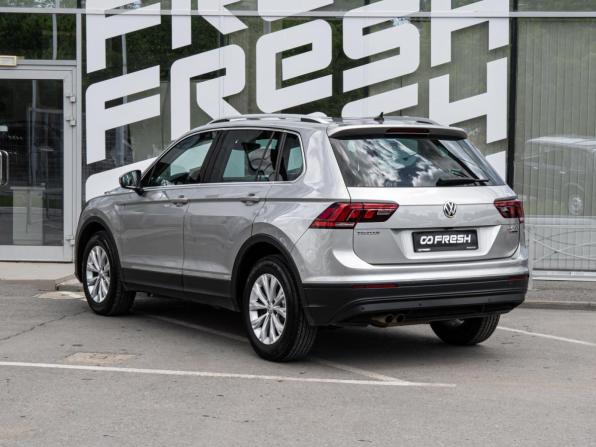 Volkswagen Tiguan II с пробегом 2017 года, цена 2 449 000 рублей, 155867 км, внедорожник, Автокод Объявления