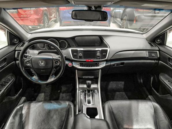 Honda Accord IX с пробегом 2013 года, цена 1 299 000 рублей, 243256 км, седан, Автокод Объявления