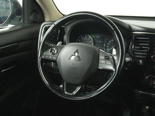 Mitsubishi Outlander III Рестайлинг 2 с пробегом 2017 года, цена 1 798 000 рублей, 190313 км, внедорожник, Автокод Объявления