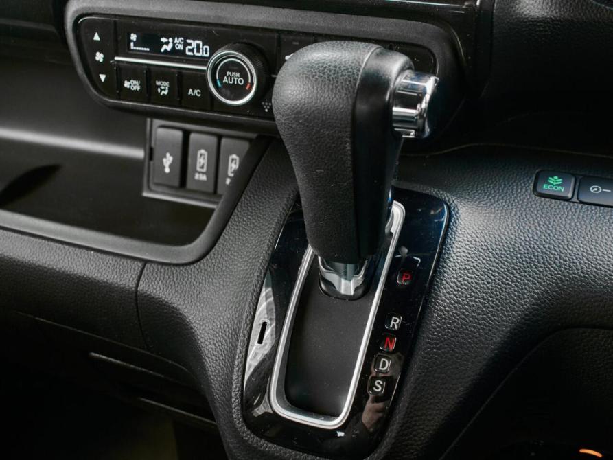 Honda N-BOX II Екатеринбург  - изображение 20