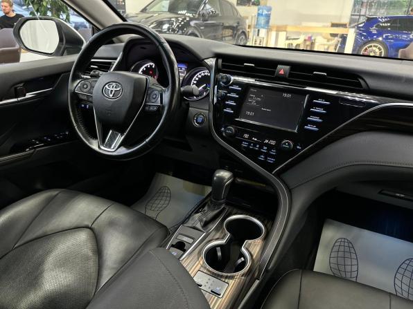 Toyota Camry VIII (XV70) с пробегом 2018 года, цена 2 850 000 рублей, 77720 км, седан, Автокод Объявления