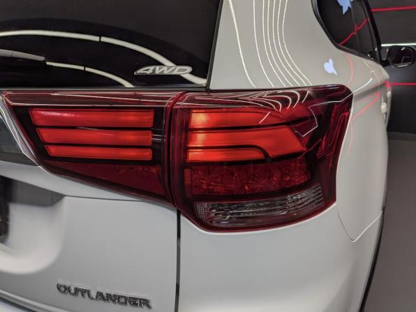 Mitsubishi Outlander III Рестайлинг 3 с пробегом 2020 года, цена 2 399 000 рублей, 98552 км, внедорожник, Автокод Объявления