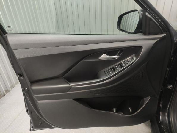 Hyundai Creta II с пробегом 2022 года, цена 2 495 000 рублей, 12860 км, внедорожник, Автокод Объявления