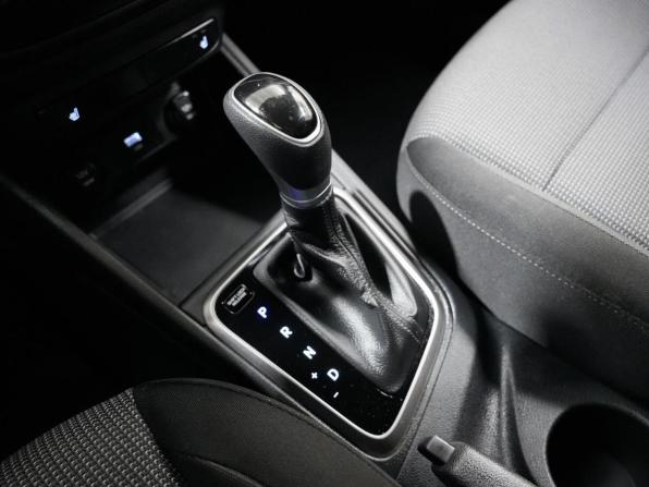 Hyundai Solaris II Рестайлинг с пробегом 2021 года, цена 1 733 000 рублей, 67500 км, седан, Автокод Объявления