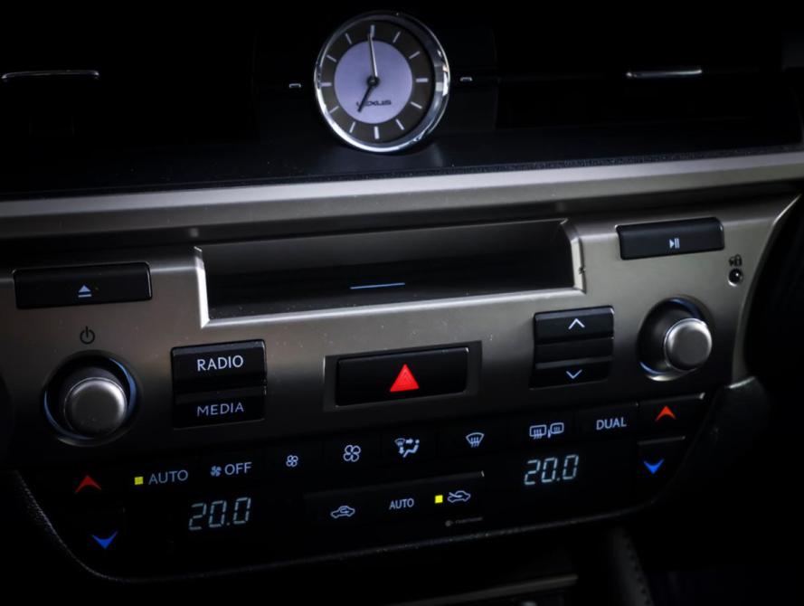 Lexus ES VI Рестайлинг Москва  - изображение 18