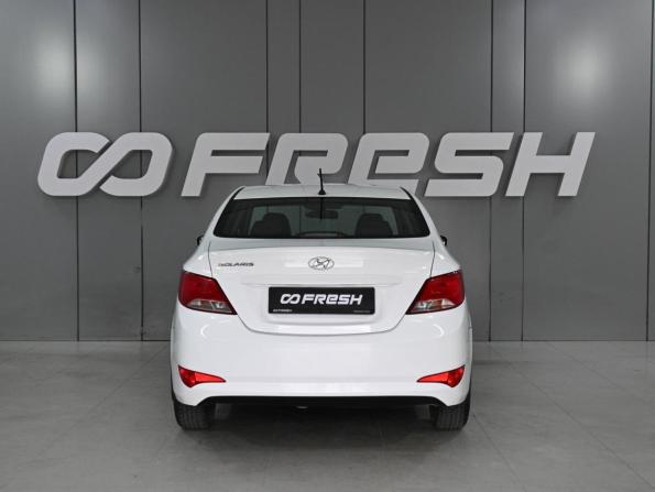 Hyundai Solaris I Рестайлинг с пробегом 2016 года, цена 1 159 000 рублей, 118204 км, седан, Автокод Объявления