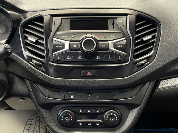 Lada (ВАЗ) Vesta I с пробегом 2022 года, цена 1 077 000 рублей, 52616 км, седан, Автокод Объявления