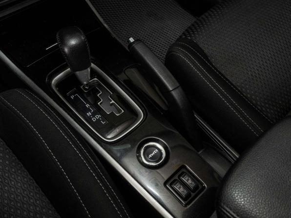 Mitsubishi Outlander III Рестайлинг 2 с пробегом 2018 года, цена 1 998 000 рублей, 138438 км, внедорожник, Автокод Объявления
