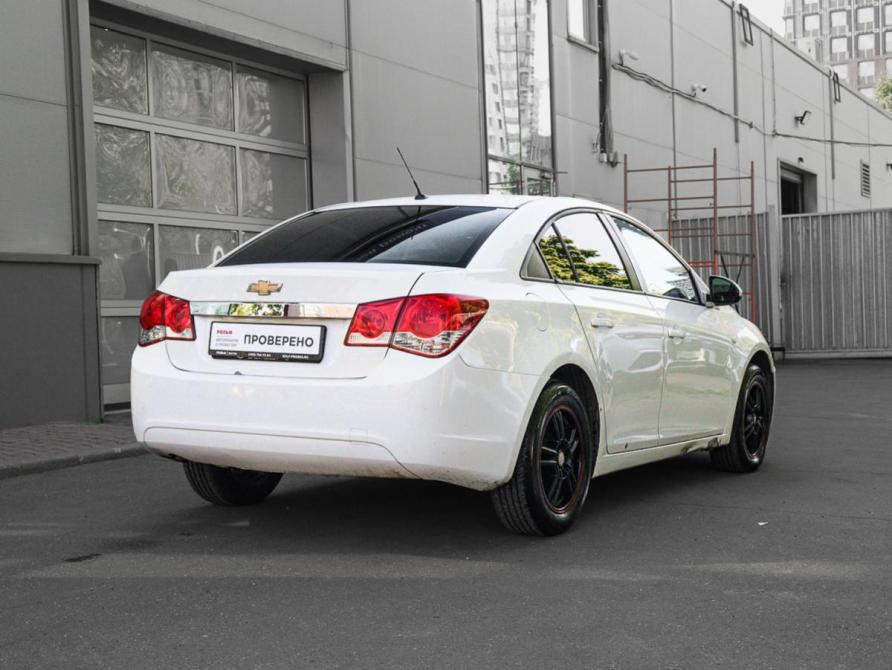 Chevrolet Cruze I Рестайлинг Москва  - изображение 4