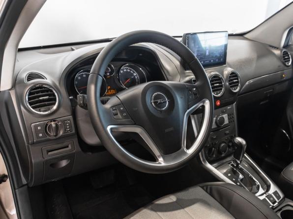 Opel Antara I Рестайлинг с пробегом 2012 года, цена 1 076 400 рублей, 200011 км, внедорожник, Автокод Объявления