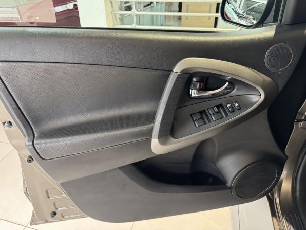 Toyota RAV4 III (XA30) Рестайлинг с пробегом 2010 года, цена 1 350 000 рублей, 183413 км, внедорожник, Автокод Объявления