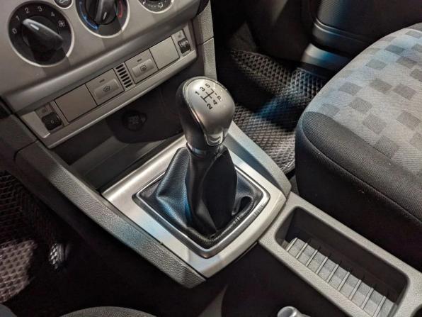 Ford Focus II Рестайлинг с пробегом 2009 года, цена 645 000 рублей, 161226 км, хэтчбек, Автокод Объявления