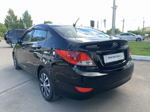 Hyundai Solaris I с пробегом 2013 года, цена 830 000 рублей, 152610 км, седан, Автокод Объявления