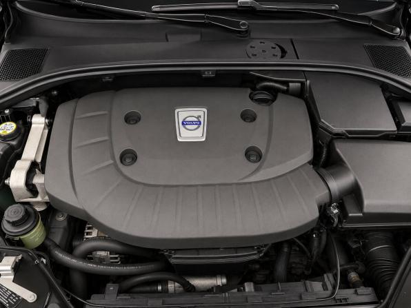 Volvo XC70 II Рестайлинг с пробегом 2013 года, цена 1 790 000 рублей, 267895 км, универсал, Автокод Объявления