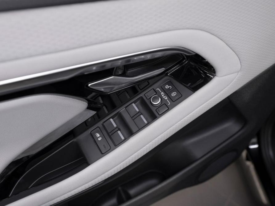 Land Rover Range Rover Evoque II Москва  - изображение 22