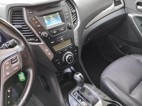 Hyundai Santa Fe III с пробегом 2012 года, цена 1 610 000 рублей, 192315 км, внедорожник, Автокод Объявления