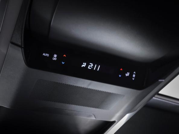 Toyota Alphard IV с пробегом 2023 года, цена 11 286 500 рублей, 31000 км, минивэн, Автокод Объявления