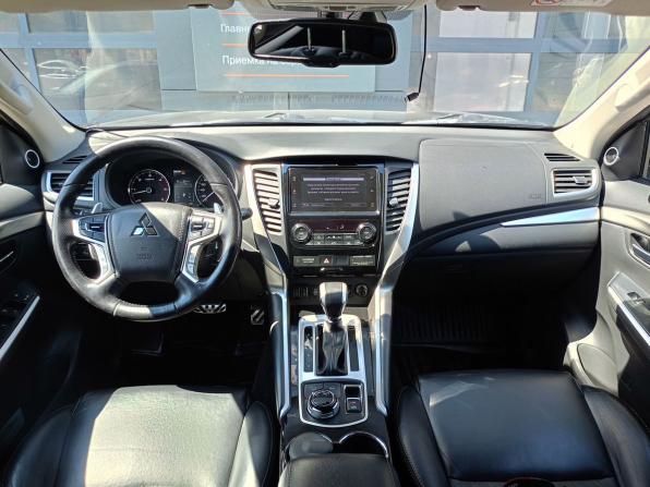 Mitsubishi Pajero Sport III с пробегом 2018 года, цена 2 789 000 рублей, 178276 км, внедорожник, Автокод Объявления