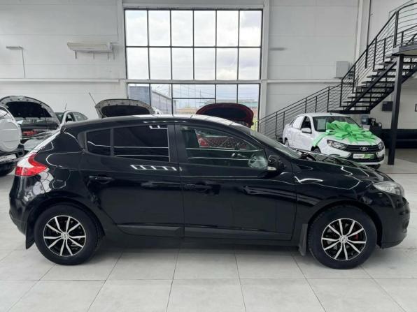 Renault Megane III Рестайлинг с пробегом 2013 года, цена 799 000 рублей, 156000 км, хэтчбек, Автокод Объявления