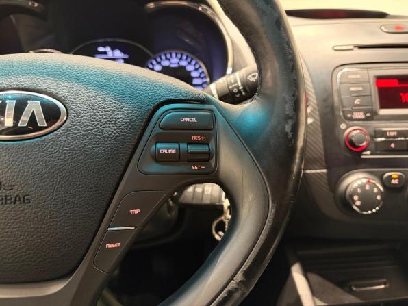 Kia Cerato III с пробегом 2014 года, цена 849 000 рублей, 183870 км, седан, Автокод Объявления