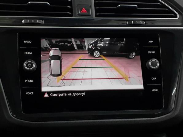 Volkswagen Tiguan II с пробегом 2020 года, цена 3 003 000 рублей, 88746 км, внедорожник, Автокод Объявления