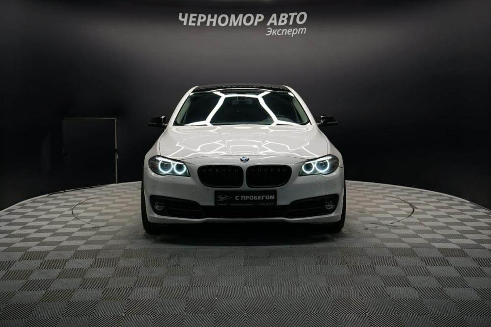 BMW 5 серии VI (F10/F11/F07) Рестайлинг Крым  - изображение 8