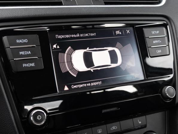 Skoda Octavia III (A7) Рестайлинг с пробегом 2018 года, цена 1 790 000 рублей, 61836 км, лифтбек, Автокод Объявления