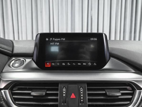 Mazda 6 III (GJ) Рестайлинг с пробегом 2017 года, цена 1 897 000 рублей, 70084 км, седан, Автокод Объявления