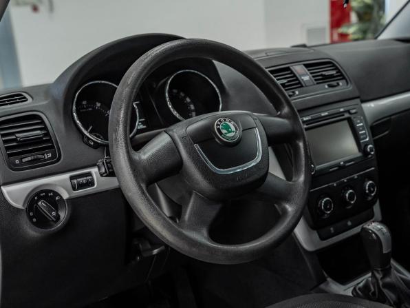 Skoda Yeti I с пробегом 2010 года, цена 726 000 рублей, 147694 км, внедорожник, Автокод Объявления