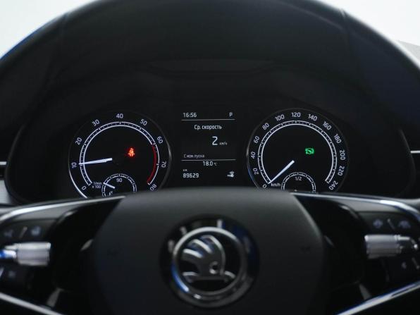 Skoda Rapid II с пробегом 2021 года, цена 1 777 444 рубля, 89629 км, лифтбек, Автокод Объявления