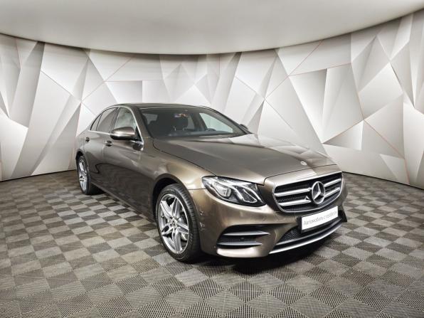 Mercedes-Benz E-Класс V (W213 S213 C238) с пробегом 2017 года, цена 2 799 000 рублей, 97000 км, седан, Автокод Объявления