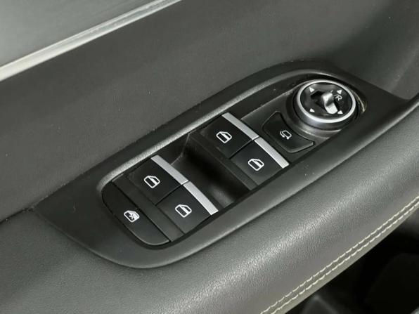 Chery Tiggo 7 Pro Max I с пробегом 2023 года, цена 2 015 000 рублей, 27130 км, внедорожник, Автокод Объявления