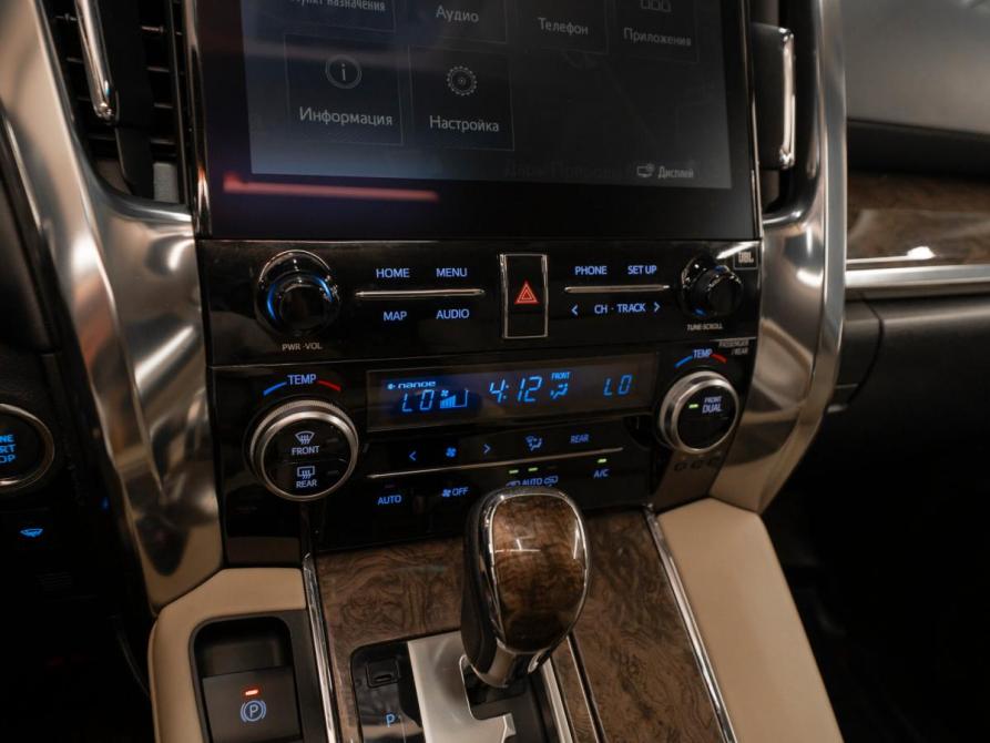 Toyota Alphard III Рестайлинг Москва  - изображение 30
