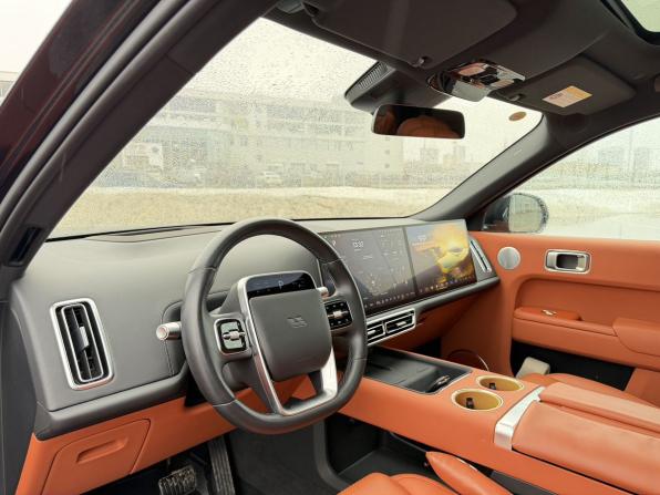 Li Auto (Lixiang) L9 I с пробегом 2023 года, цена 6 200 000 рублей, 30700 км, внедорожник, Автокод Объявления