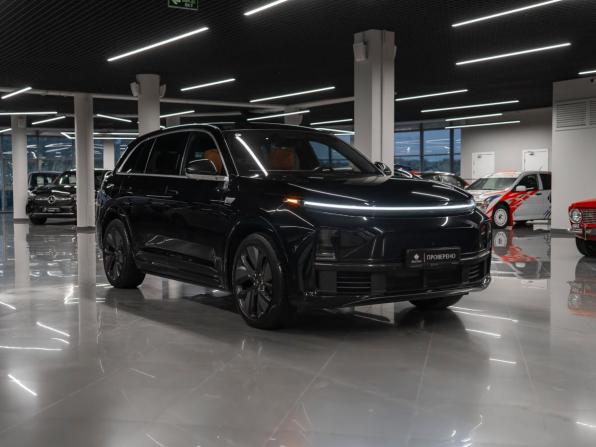 Li Auto (Lixiang) L7 I с пробегом 2024 года, цена 6 050 000 рублей, 34977 км, внедорожник, Автокод Объявления