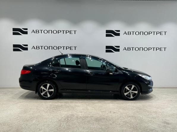 Peugeot 408 I Рестайлинг с пробегом 2019 года, цена 979 000 рублей, 117270 км, седан, Автокод Объявления