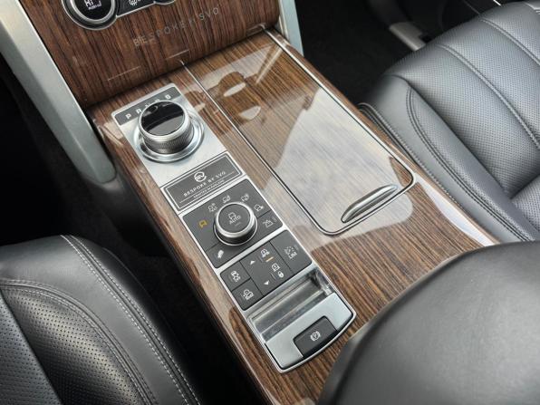 Land Rover Range Rover IV с пробегом 2017 года, цена 5 750 000 рублей, 129076 км, внедорожник, Автокод Объявления