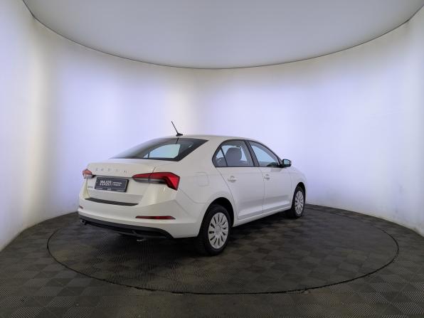 Skoda Rapid II с пробегом 2021 года, цена 1 220 000 рублей, 176346 км, лифтбек, Автокод Объявления