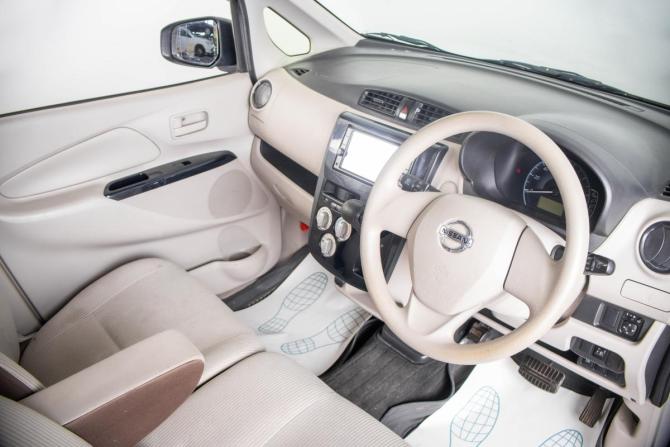 Nissan Dayz I Рестайлинг с пробегом 2018 года, цена 729 000 рублей, 109000 км, хэтчбек, Автокод Объявления