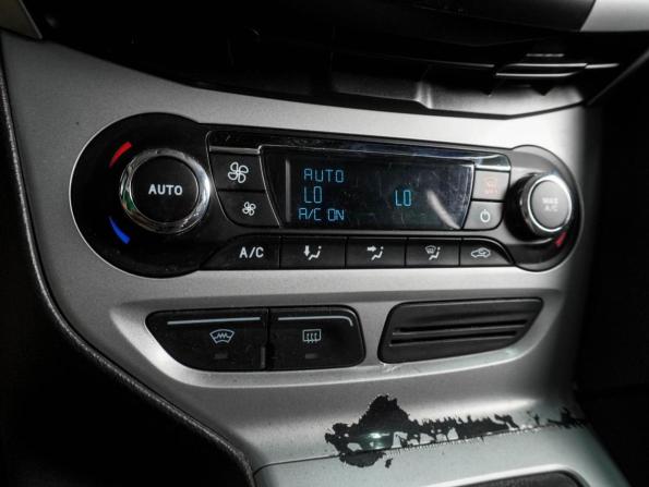 Ford Focus III с пробегом 2012 года, цена 679 000 рублей, 202727 км, хэтчбек, Автокод Объявления