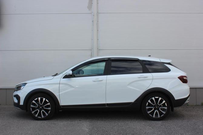 Lada (ВАЗ) Vesta I Рестайлинг (NG) с пробегом 2024 года, цена 1 577 000 рублей, 8467 км, универсал, Автокод Объявления