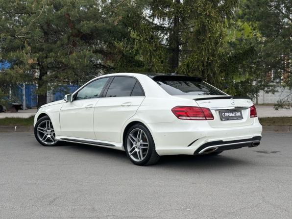 Mercedes-Benz E-Класс IV (W212 S212 C207) Рестайлинг с пробегом 2013 года, цена 1 749 000 рублей, 287293 км, седан, Автокод Объявления