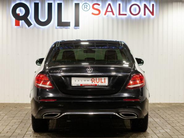 Mercedes-Benz E-Класс V (W213 S213 C238) с пробегом 2018 года, цена 3 210 000 рублей, 207035 км, седан, Автокод Объявления