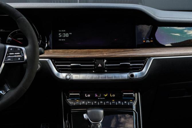 Kia Mohave I Рестайлинг 2 с пробегом 2021 года, цена 4 950 000 рублей, 59292 км, внедорожник, Автокод Объявления